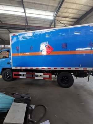 江铃蓝色4米2蓝牌危运车 三类危险品运输的合规之选与价格解析