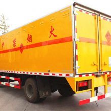 东风天锦6.2米爆破器材运输车 安全可靠的大型危险品运输专家